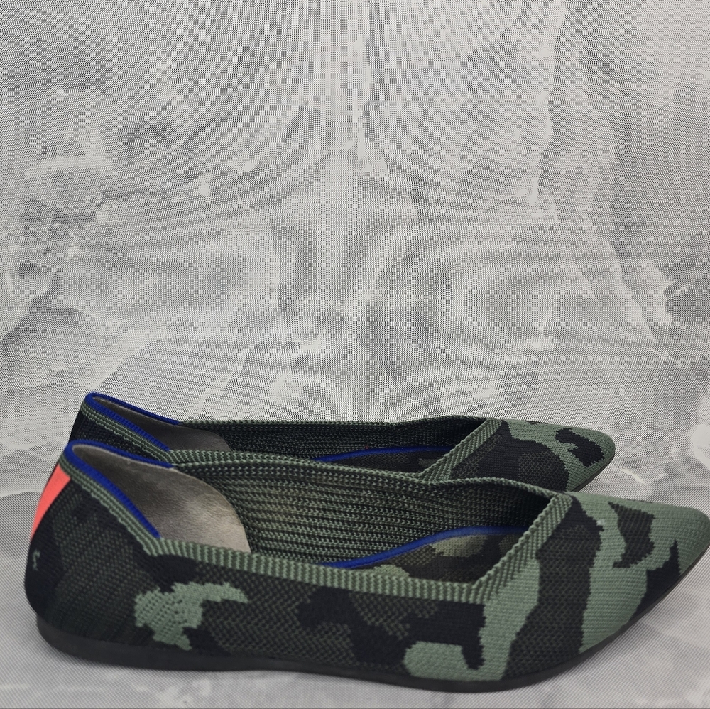 Rothys The Point Camo Flats - Picture 4 of 7